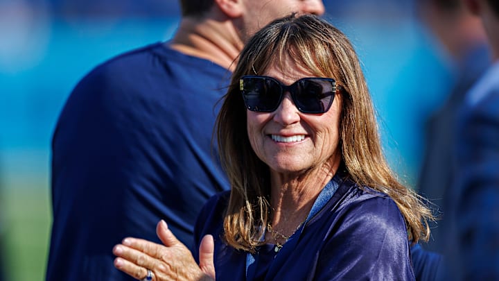 San Francisco 49ers v Tennessee Titans