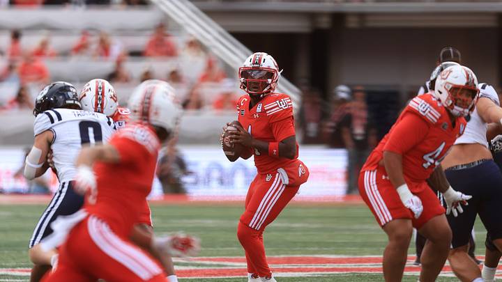 Sep 19, 2026; Salt Lake City, Utah, USA; Utah Utes quarterback Devon Dampier (4) looks to pass against the Utah State Aggies during the first quarter at Rice-Eccles Stadium. Mandatory Credit: Rob Gray-Imagn Images Sep 19, 2026; Salt Lake City, Utah, USA; Utah Utes quarterback Devon Dampier (4) looks to pass against the Utah State Aggies during the first quarter at Rice-Eccles Stadium. Mandatory Credit: Rob Gray-Imagn Images