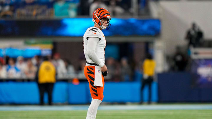 Cincinnati Bengals quarterback Joe Burrow (9) paces between plays in the fourth quarter of the NFL Week 11 game between the Los Angeles Chargers and the Cincinnati Bengals at SoFi Stadium in Inglewood, Calif., on Sunday, Nov. 17, 2024. The Chargers won 34-27.