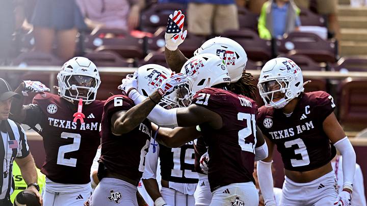 Sep 12, 2026; College Station, Texas, USA; Texas A&M Aggies cornerback Julio Humphrey (6) celebrates with teammates after running an interception back for a touchdown against Arizona State Sun Devils at Kyle Field. Mandatory Credit: Maria Lysaker-Imagn Images Sep 12, 2026; College Station, Texas, USA; Texas A&M Aggies cornerback Julio Humphrey (6) celebrates with teammates after running an interception back for a touchdown against Arizona State Sun Devils at Kyle Field. Mandatory Credit: Maria Lysaker-Imagn Images