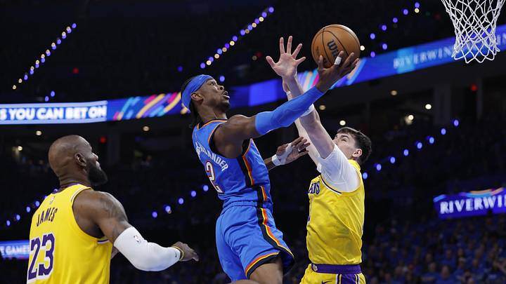 Shai Gilgeous-Alexander couldn’t find a rhythm against the Lakers in Game 1. 