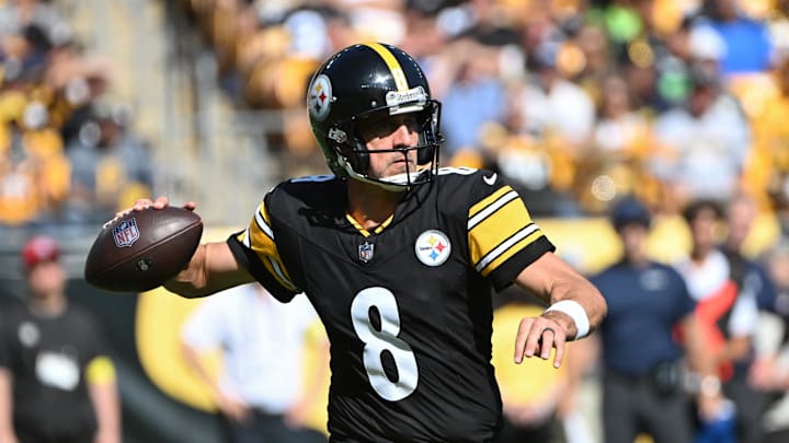Sep 14, 2025; Pittsburgh, Pennsylvania, USA; Pittsburgh Steelers quarterback Aaron Rodgers (8) throws a pass against the Seattle Seahawks during the second half at Acrisure Stadium. Mandatory Credit: Barry Reeger-Imagn Images