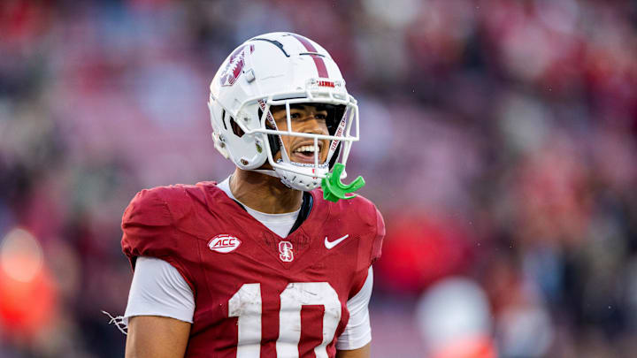 Nov 16, 2024; Stanford, California, USA; Stanford Cardinal wide receiver Emmett Mosley V (10) celebrates after making a touchdown catch against the Louisville Cardinals during the fourth quarter at Stanford Stadium. Mandatory Credit: Bob Kupbens-Imagn Images Nov 16, 2024; Stanford, California, USA; Stanford Cardinal wide receiver Emmett Mosley V (10) celebrates after making a touchdown catch against the Louisville Cardinals during the fourth quarter at Stanford Stadium. Mandatory Credit: Bob Kupbens-Imagn Images