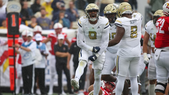 Sep 14, 2024; Atlanta, Georgia, USA; Georgia Tech Yellow Jackets defensive lineman Romello Height (9) reacts after a tackle against the Virginia Military Institute Keydets in the first quarter at Bobby Dodd Stadium at Hyundai Field. Mandatory Credit: Brett Davis-Imagn Images Sep 14, 2024; Atlanta, Georgia, USA; Georgia Tech Yellow Jackets defensive lineman Romello Height (9) reacts after a tackle against the Virginia Military Institute Keydets in the first quarter at Bobby Dodd Stadium at Hyundai Field. Mandatory Credit: Brett Davis-Imagn Images