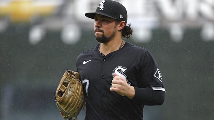 Sep 28, 2024; Detroit, Michigan, USA; Chicago White Sox outfielder Dominic Fletcher (7) returns to the dugout after the second inning against the Detroit Tigers at Comerica Park. Mandatory Credit: Brian Bradshaw Sevald-Imagn Images