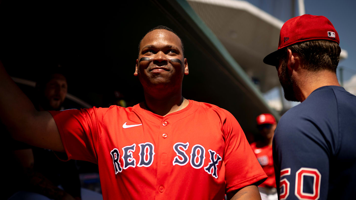 Rafael Devers drama with Red Sox reaching new heights should elate Yankees fans