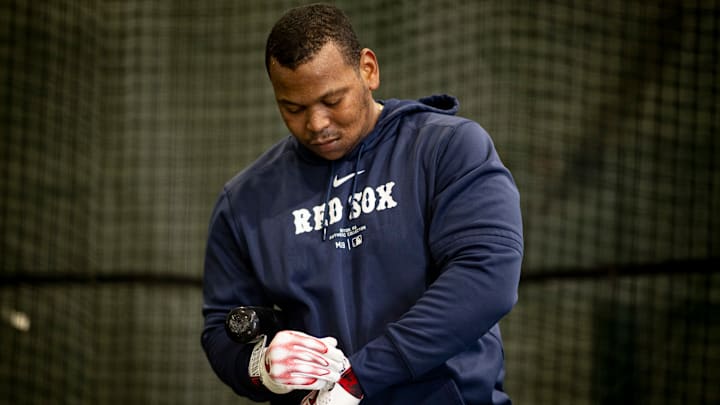Devers podría ser movido al puesto de bateador designado