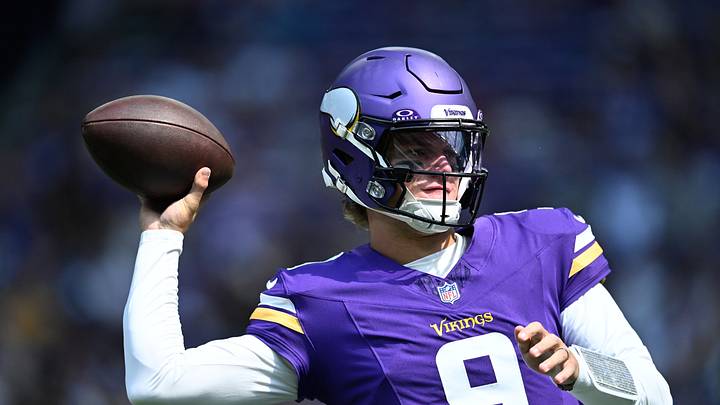 Baltimore Ravens v Minnesota Vikings Baltimore Ravens v Minnesota Vikings