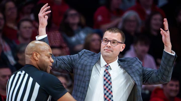 Bradley Braves head coach Brian Wardle