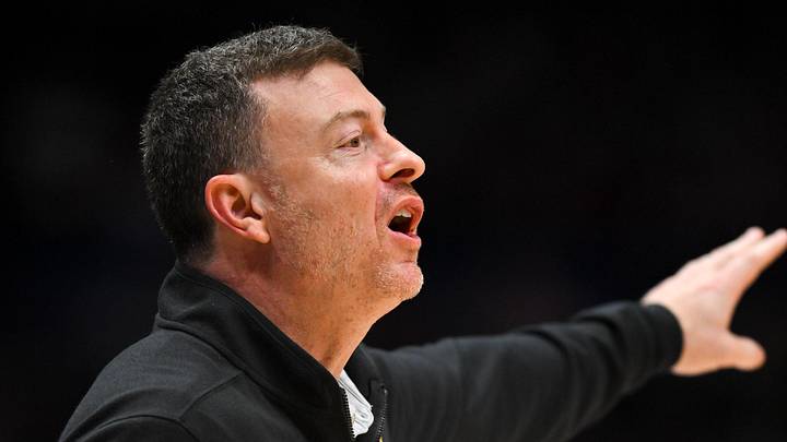 Mar 15, 2026; Nashville, TN, USA; Vanderbilt Commodores head coach Mark Byington gestures to his players in the first half during the men's SEC Conference Tournament Championship against the Arkansas Razorbacks at Bridgestone Arena. Mandatory Credit: Steve Roberts-Imagn Images Mar 15, 2026; Nashville, TN, USA; Vanderbilt Commodores head coach Mark Byington gestures to his players in the first half during the men's SEC Conference Tournament Championship against the Arkansas Razorbacks at Bridgestone Arena. Mandatory Credit: Steve Roberts-Imagn Images
