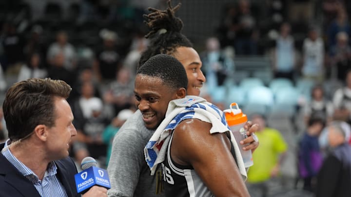 Nov 8, 2025; San Antonio, Texas, USA; San Antonio Spurs guard De'Aaron Fox (4) and San Antonio Spurs guard Devin Vassell (24) after the game against the New Orleans Pelicans at Frost Bank Center. Mandatory Credit: Daniel Dunn-Imagn Images Nov 8, 2025; San Antonio, Texas, USA; San Antonio Spurs guard De'Aaron Fox (4) and San Antonio Spurs guard Devin Vassell (24) after the game against the New Orleans Pelicans at Frost Bank Center. Mandatory Credit: Daniel Dunn-Imagn Images