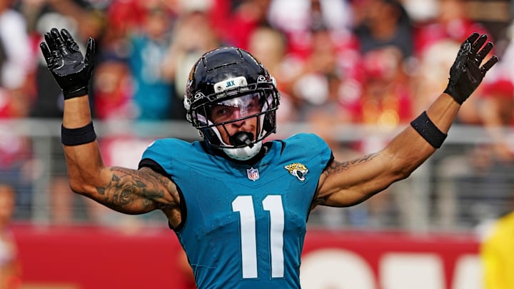 Sep 28, 2025; Santa Clara, California, USA; Jacksonville Jaguars wide receiver Parker Washington (11) reacts after a play during the second half against the San Francisco 49ers at Levi's Stadium. Mandatory Credit: Darren Yamashita-Imagn Images Sep 28, 2025; Santa Clara, California, USA; Jacksonville Jaguars wide receiver Parker Washington (11) reacts after a play during the second half against the San Francisco 49ers at Levi's Stadium. Mandatory Credit: Darren Yamashita-Imagn Images