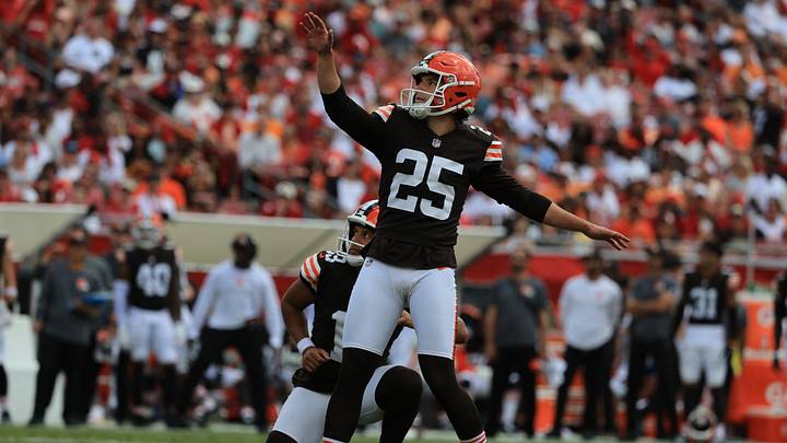 Find out how former Syracuse players fared in Week 2 of the NFL season, such as Andre Szmyt, Zaire Franklin and Andre Cisco.