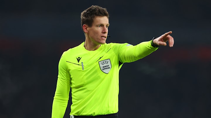 Daniel Siebert Daniel Siebert