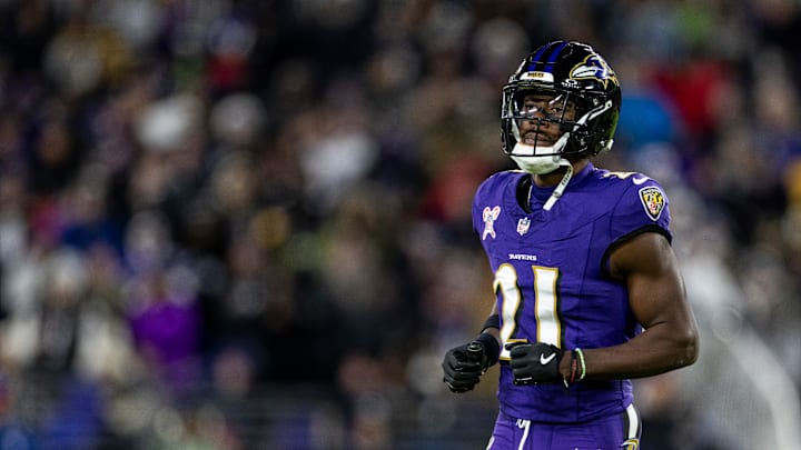 Pittsburgh Steelers v Baltimore Ravens