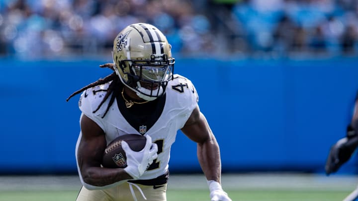 Nov 3, 2024; Charlotte, North Carolina, USA; New Orleans Saints running back Alvin Kamara (41) runs the ball against the Carolina Panthers during the first quarter at Bank of America Stadium. Mandatory Credit: Scott Kinser-Imagn Images Nov 3, 2024; Charlotte, North Carolina, USA; New Orleans Saints running back Alvin Kamara (41) runs the ball against the Carolina Panthers during the first quarter at Bank of America Stadium. Mandatory Credit: Scott Kinser-Imagn Images