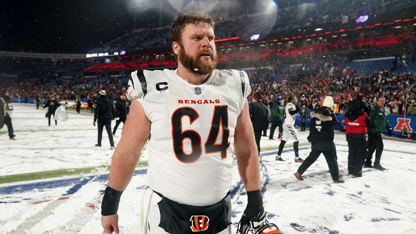 Ted Karras, Bengals Ready to 'Build' Run Towards Playoffs With Buffalo In the Sights