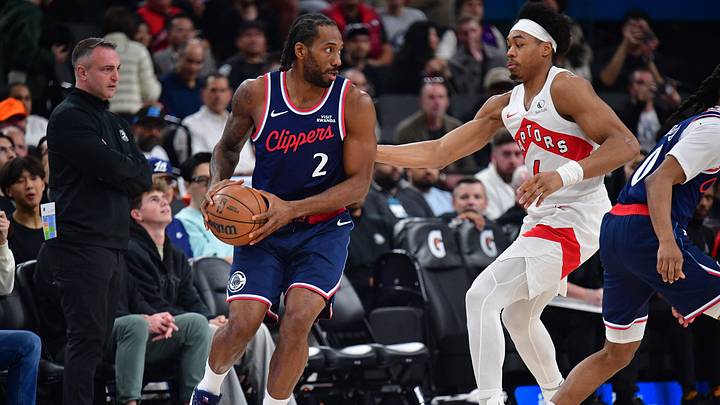 Kawhi Leonard and Scottie Barnes are teammates now. Kawhi Leonard and Scottie Barnes are teammates now.