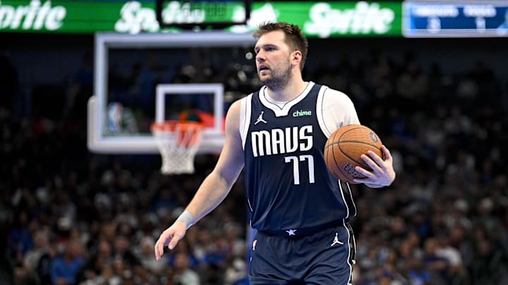 Nov 19, 2024; Dallas, Texas, USA; Dallas Mavericks guard Luka Doncic (77) brings the ball up court against the New Orleans Pelicans during the second half at the American Airlines Center. Mandatory Credit: Jerome Miron-Imagn Images