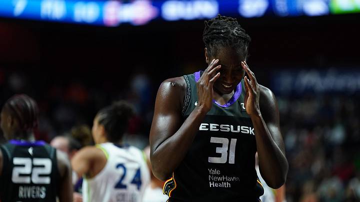 Aug 30, 2025; Uncasville, Connecticut, USA; Connecticut Sun center Tina Charles 