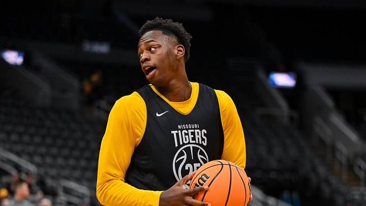 Mar 19, 2026; St. Louis, MO, USA; Missouri Tigers forward Mark Mitchell (25) drives to the basket during a practice session ahead of the first round of the men's 2026 NCAA Tournament at Enterprise Center. Mandatory Credit: Jeff Curry-Imagn Images