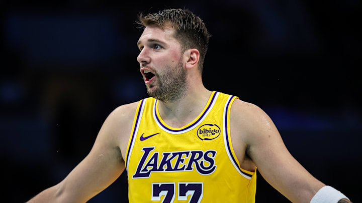 Los Angeles Lakers v Charlotte Hornets Los Angeles Lakers v Charlotte Hornets