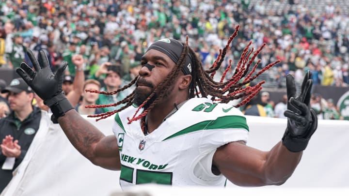 Sep 24, 2023; East Rutherford, New Jersey, USA; New York Jets linebacker C.J. Mosley (57) runs on the field before the game against the New England Patriots at MetLife Stadium. Mandatory Credit: Vincent Carchietta-Imagn Images Sep 24, 2023; East Rutherford, New Jersey, USA; New York Jets linebacker C.J. Mosley (57) runs on the field before the game against the New England Patriots at MetLife Stadium. Mandatory Credit: Vincent Carchietta-Imagn Images