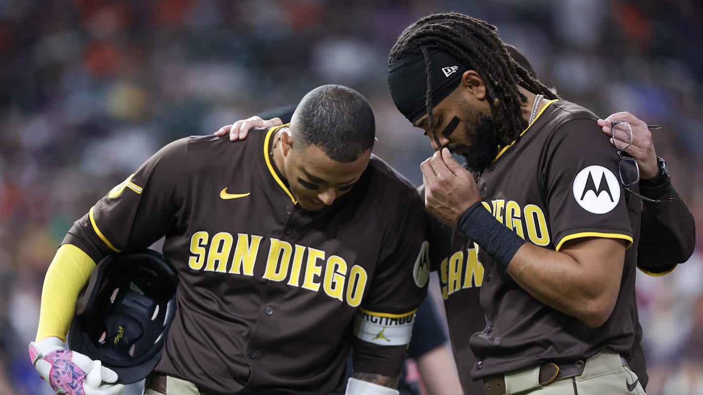Padres Predicted to Finish 4th in NL West in Major Disappointment