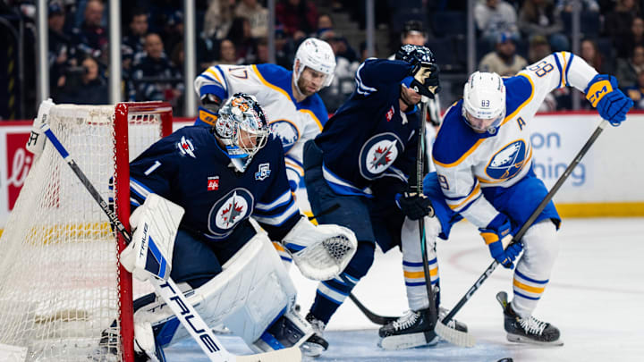 Buffalo Sabres v Winnipeg Jets Buffalo Sabres v Winnipeg Jets