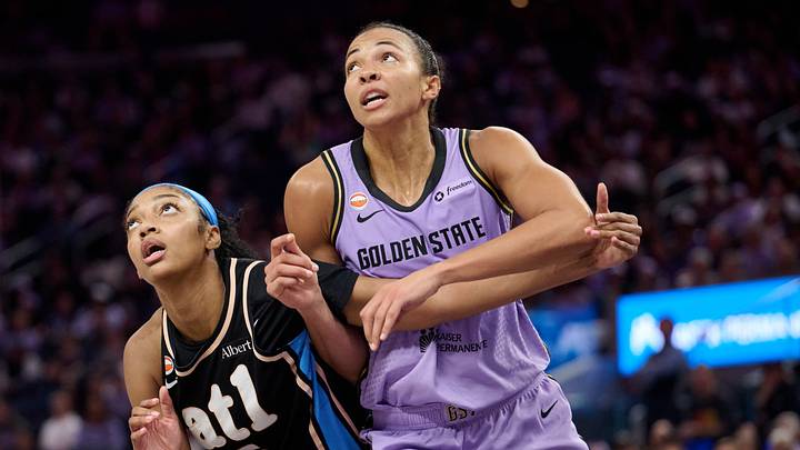 Jun 26, 2026; San Francisco, California, USA; Atlanta Dream forward Angel Reese (5) vies for a rebound against Golden State Valkyries center Kiah Stokes (41) during the fourth quarter at Chase Center. Mandatory Credit: Robert Edwards-Imagn Images Jun 26, 2026; San Francisco, California, USA; Atlanta Dream forward Angel Reese (5) vies for a rebound against Golden State Valkyries center Kiah Stokes (41) during the fourth quarter at Chase Center. Mandatory Credit: Robert Edwards-Imagn Images