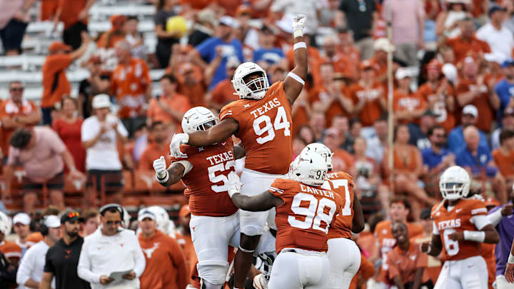 DJ Campbell, Jaray Bledsoe, Texas football