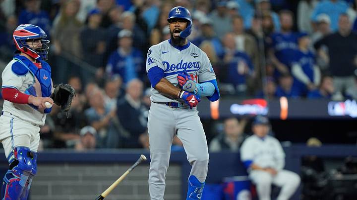 Los Angeles Dodgers right fielder Teoscar Hernandez.