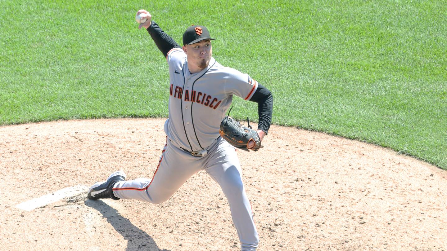 Giants Young Pitcher Gets Lesson Learned From Finale Of Pirates Series