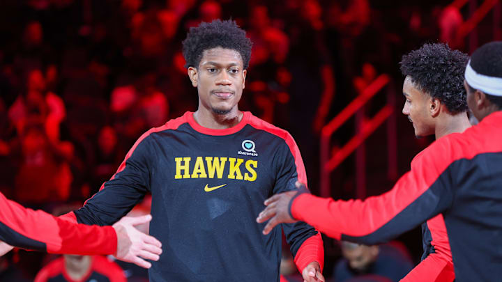 Oct 14, 2024; Atlanta, Georgia, USA; Atlanta Hawks forward De'Andre Hunter (12) is introduced before a game against the Philadelphia 76ers at State Farm Arena. Mandatory Credit: Brett Davis-Imagn Images Oct 14, 2024; Atlanta, Georgia, USA; Atlanta Hawks forward De'Andre Hunter (12) is introduced before a game against the Philadelphia 76ers at State Farm Arena. Mandatory Credit: Brett Davis-Imagn Images
