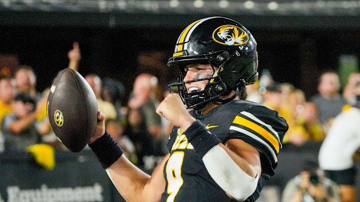 Missouri’s defensive edge and home-field advantage make the Tigers a strong play to cover –6.5 in the long-awaited renewal of the Border War.