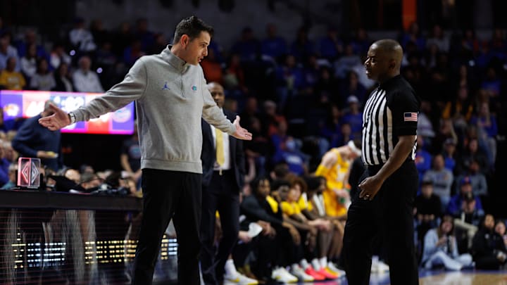 Jan 14, 2025; Gainesville, Florida, USA; Florida Gators head coach Todd Golden gestures towards referee Pat Adams against the Missouri Tigers during the first half at Exactech Arena at the Stephen C. O'Connell Center. Mandatory Credit: Matt Pendleton-Imagn Images Jan 14, 2025; Gainesville, Florida, USA; Florida Gators head coach Todd Golden gestures towards referee Pat Adams against the Missouri Tigers during the first half at Exactech Arena at the Stephen C. O'Connell Center. Mandatory Credit: Matt Pendleton-Imagn Images