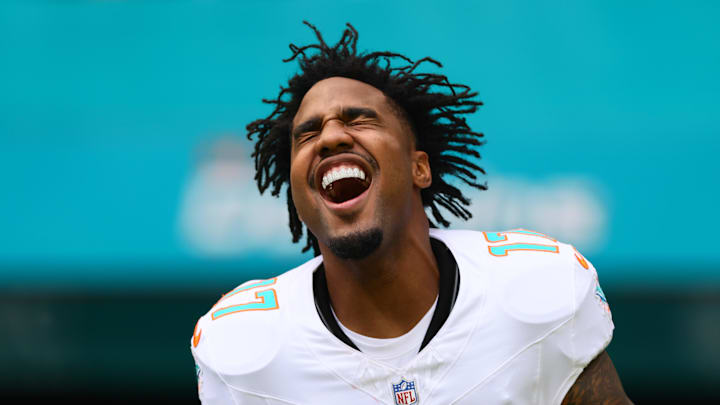 Miami Dolphins wide receiver Jaylen Waddle (17) reacts as he enters the field before the game against the Arizona Cardinals at Hard Rock Stadium. 