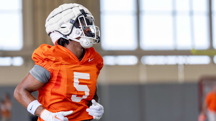 Da'Wain Lofton (5) runs drills during an Oklahoma State football practice in Stillwater, Okla., on Wednesday, July 31, 2024.