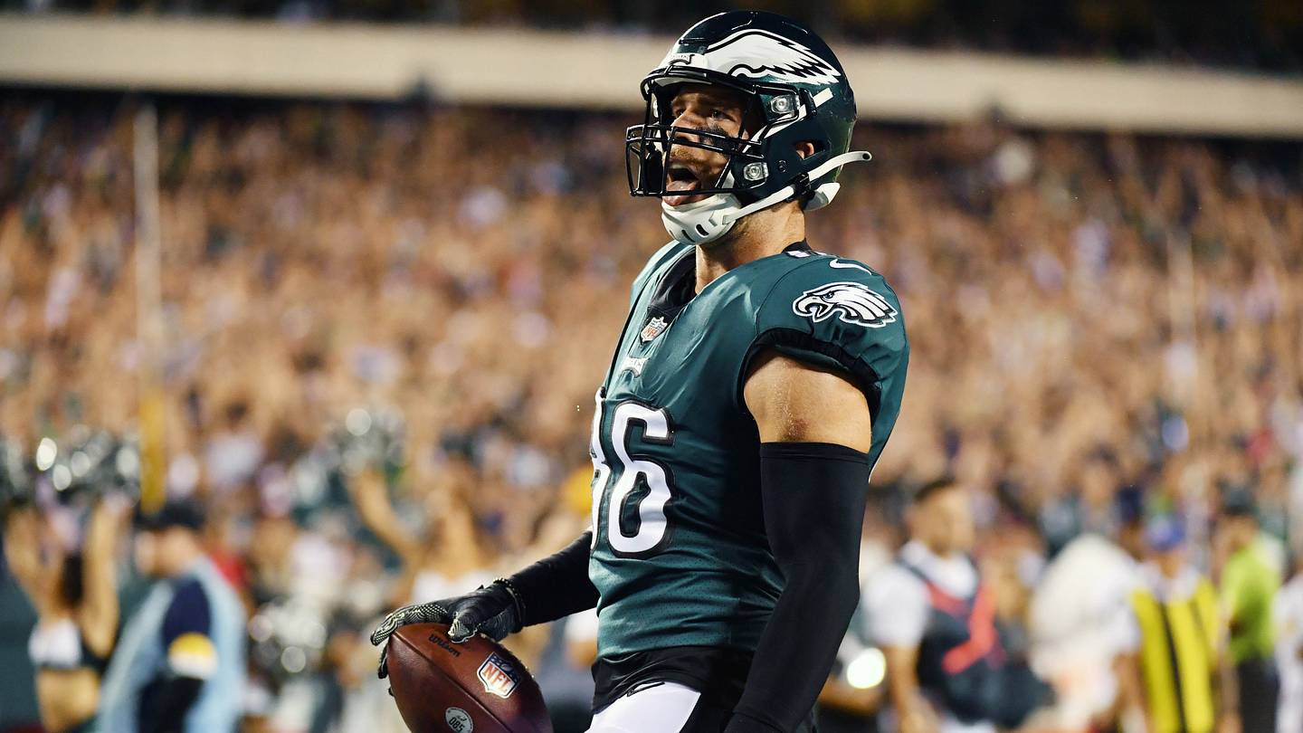Zach Ertz Has Golden Opportunity To Extend Eagles Records -- And Set A New One