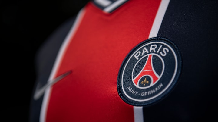 PSG's shirt.