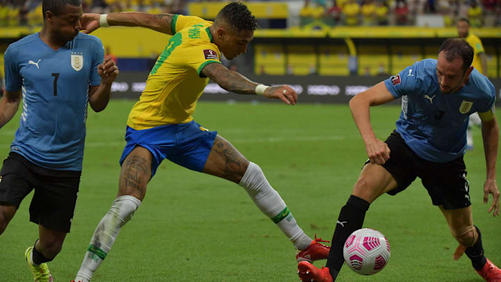 FBL-WC-2022-SAMERICA-QUALIFIERS-BRA-URU FBL-WC-2022-SAMERICA-QUALIFIERS-BRA-URU