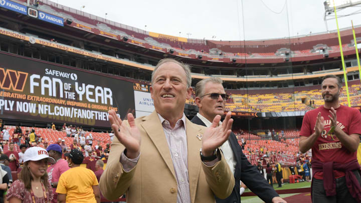 Sep 10, 2023; Landover, Maryland, USA; Washington Commanders managing partner Josh Harris claps his hands while walking down the field before the game against the Arizona Cardinals at FedExField. Mandatory Credit: Tommy Gilligan-Imagn Images Sep 10, 2023; Landover, Maryland, USA; Washington Commanders managing partner Josh Harris claps his hands while walking down the field before the game against the Arizona Cardinals at FedExField. Mandatory Credit: Tommy Gilligan-Imagn Images