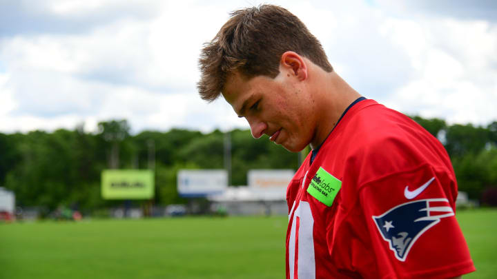 Jun 12, 2024; Foxborough, MA, USA;  New England Patriots quarterback Drake Maye (10) leaves after a press conference at minicamp at Gillette Stadium.  Mandatory Credit: Eric Canha-USA TODAY Sports