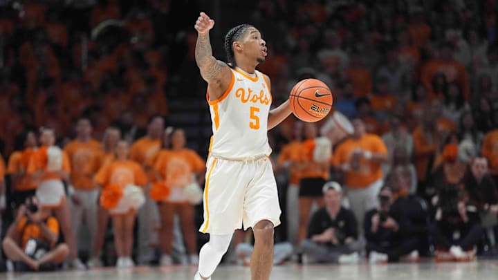 Tennessee's Zakai Zeigler (5) points up the court during a men’s college basketball game between Tennessee and Vanderbilt at Thompson-Boling Arena at Food City Center, Saturday, Feb. 15, 2025.