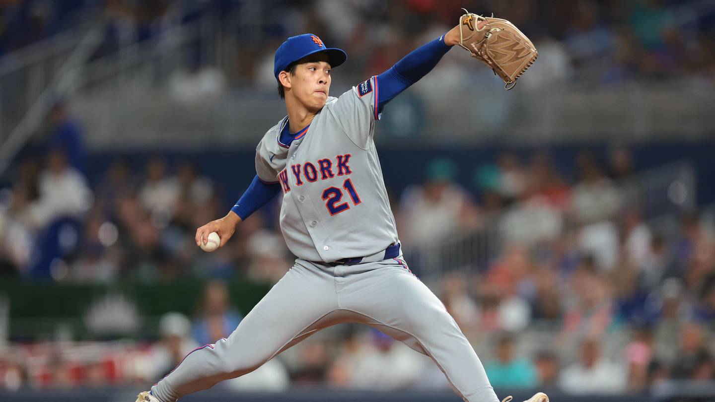 How Mets Top Pitching Prospect Jonah Tong Fared in First MLB Outing of 2026
