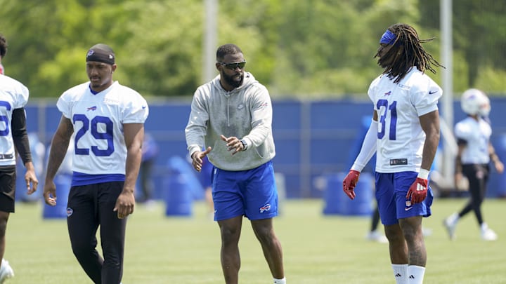 Jun 11, 2025; Orchard Park, NY, USA; Buffalo Bills cornerbacks coach Jahmile Addae coaches Buffalo Bills cornerback Maxwell Hairston (31) during Minicamp at Highmark Stadium.