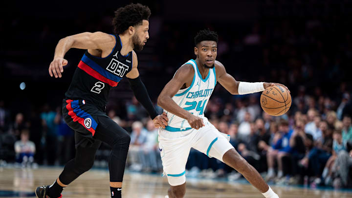 Detroit Pistons v Charlotte Hornets