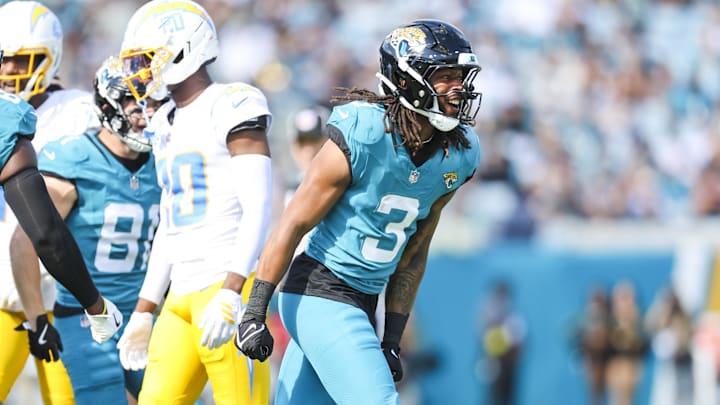 Nov 16, 2025; Jacksonville, Florida, USA; Jacksonville Jaguars wide receiver Jakobi Meyers (3) reacts following a reception for a first down during the first quarter at EverBank Stadium. Mandatory Credit: Morgan Tencza-Imagn Images