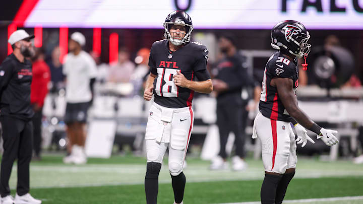 Aug 15, 2025; Atlanta, Georgia, USA; Atlanta Falcons quarterback Kirk Cousins (18) warms up before a game against the Tennessee Titans at Mercedes-Benz Stadium. Mandatory Credit: Brett Davis-Imagn Images

