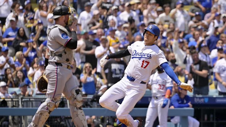 The Dodgers are favored in their series opener against the Marlins.